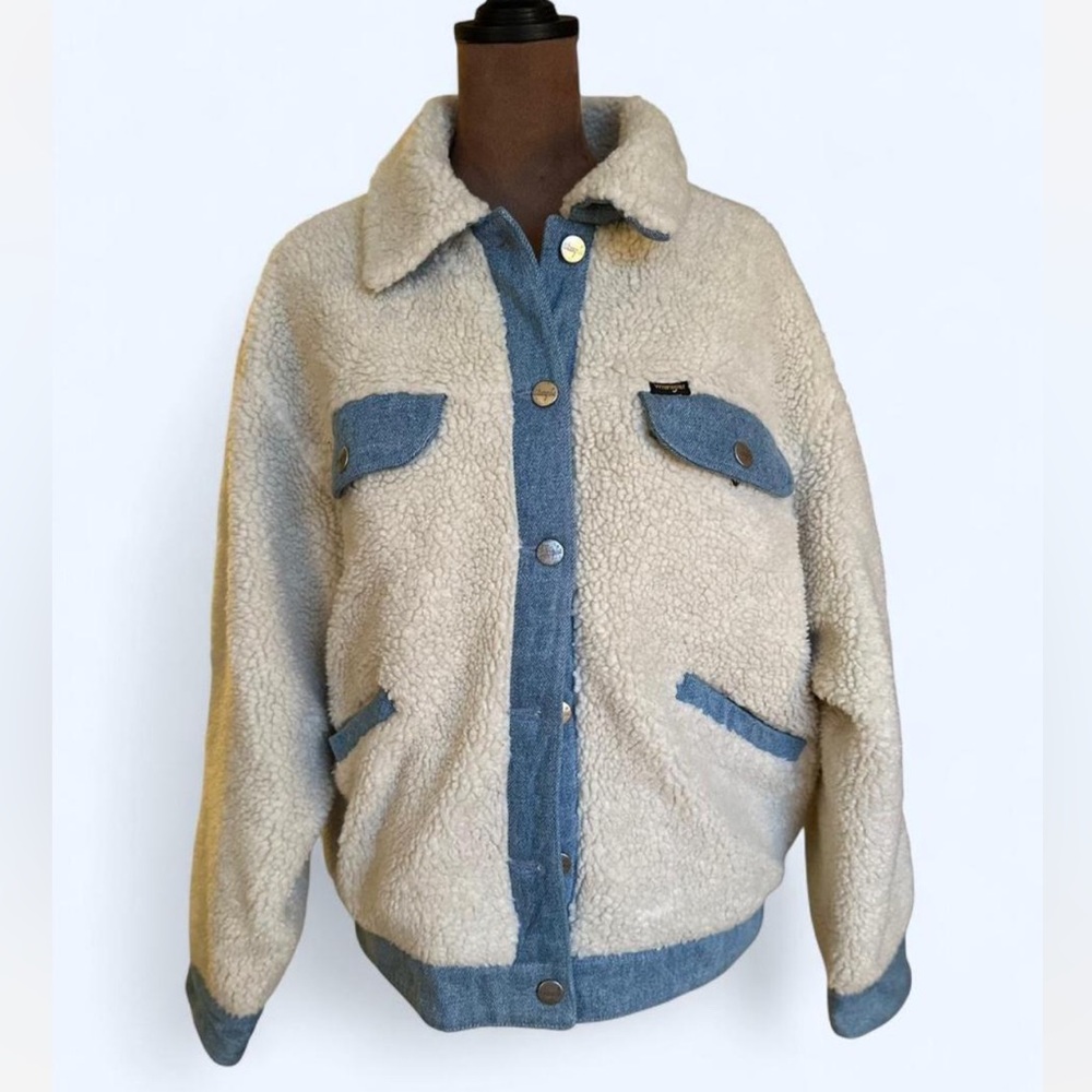 Wrangler egret off white cream light denim blue Sherpa Jacket medium